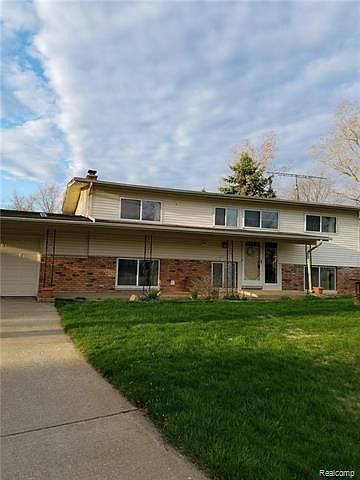 1st image of 2557 N Trail Ct