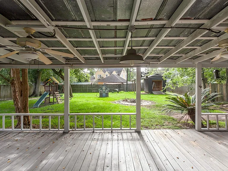 755 N 23rd St — Photo 34