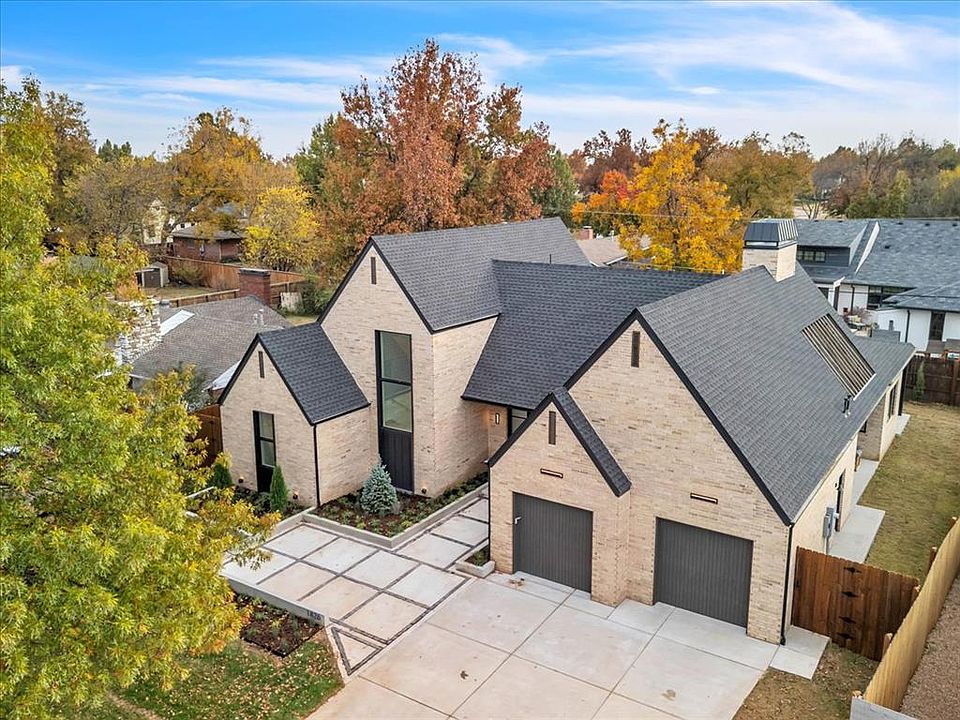 1826 Drakestone Ave, Nichols Hills, OK 73120 | Zillow
