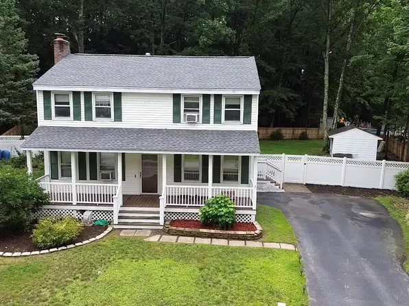 6 Bellflower Circle, Concord, NH 03303