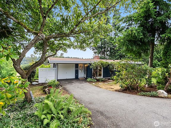 2nd image of 15805 SE 12th Place