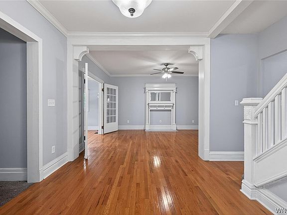 5th image of 186 Riverside Ave