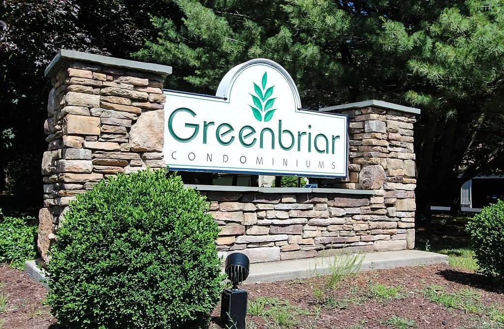 Main - 18 Greenbriar Dr #H