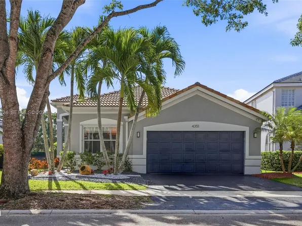 4351 Foxtail Ln, Weston, FL 33331