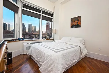 Sold by Space Marketing Shop