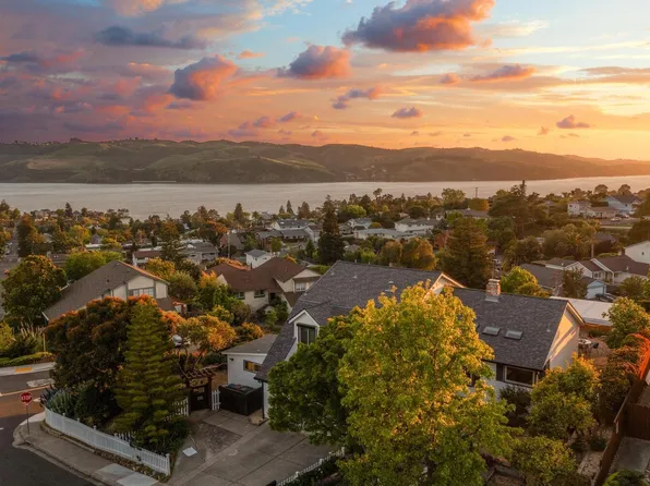 1498 Shirley Drive, Benicia, CA 94510