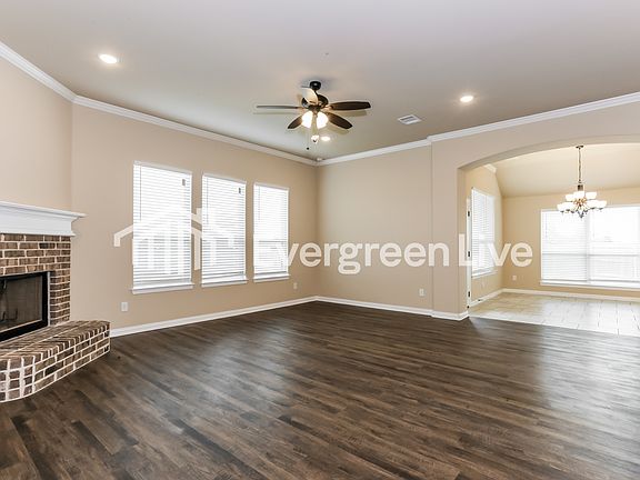 3rd image of 122 Harley Meadows Cir