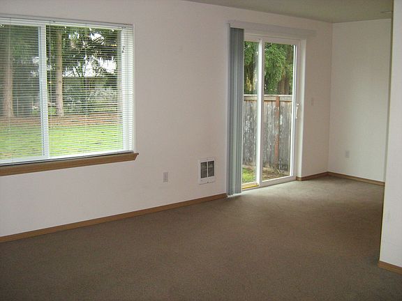 4th image of 5308 108th St NE #A