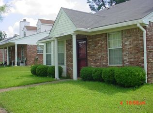 2008 Fox Hill Ln, Byram, MS 39272