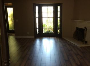 5612 Edinger Ave, Huntington Beach, CA 92649