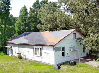 620 N Teachey Rd, Wallace, NC 28466