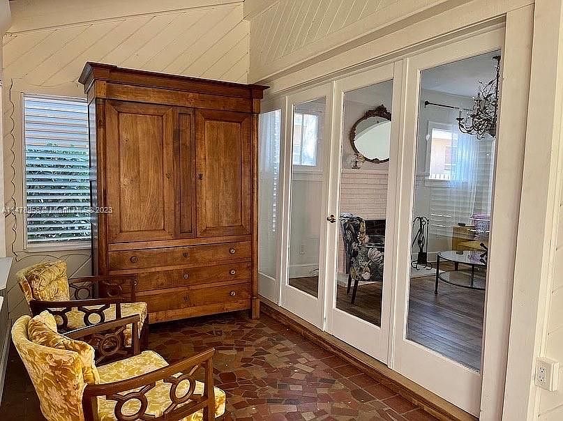 220 SW 5th St, Dania Beach, FL 33004 Zillow