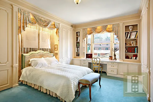 Sold by Halstead Real Estate | media 30