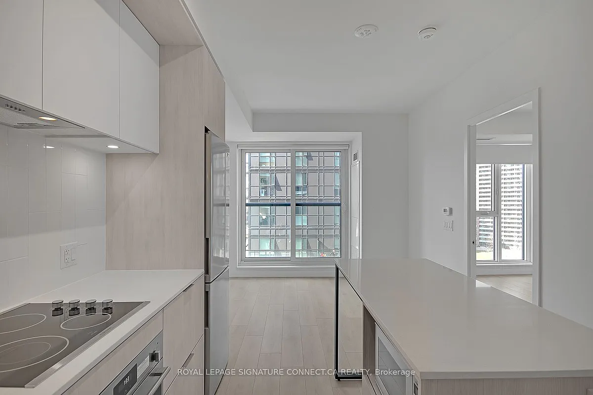 Building Photo - 130 River St #909