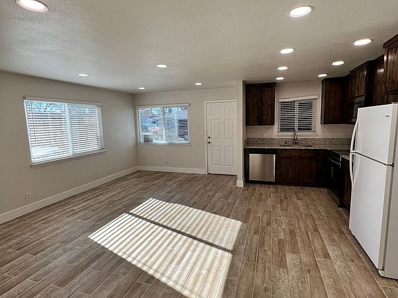 2nd image of 8212 Cordelia Cir