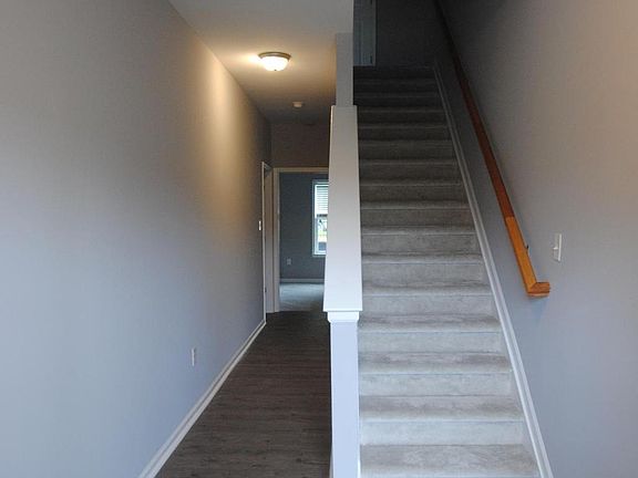 2nd image of 239-239B Linden Ave