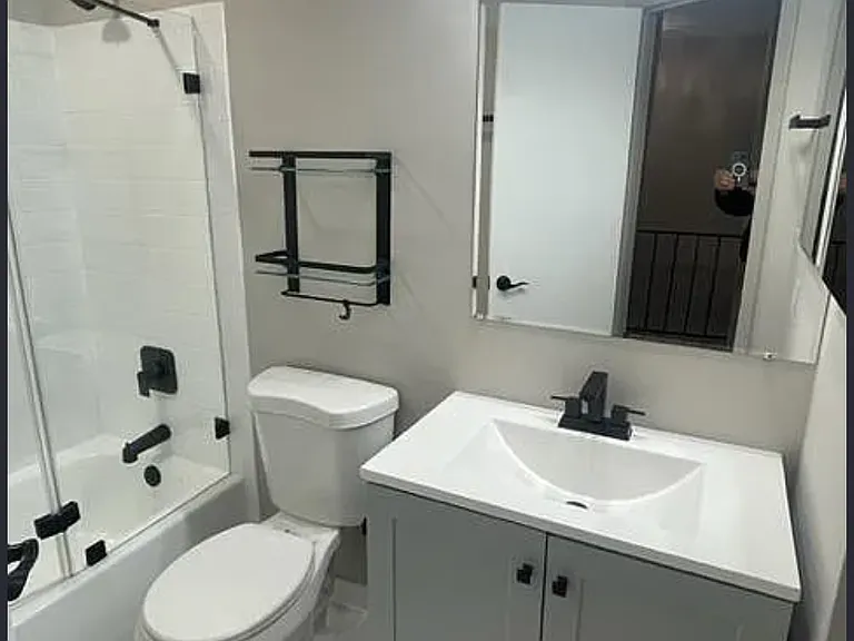 2569 Fox Ridge Ct — Photo 9