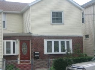 11116 91st Ave, Richmond Hill, NY 11418