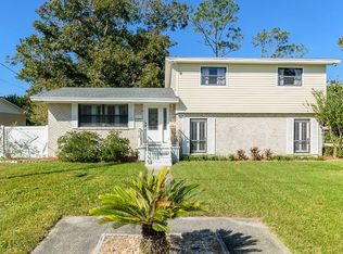 954 E Millard Ct, Jacksonville, FL 32225