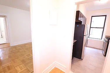 119-21 Metropolitan Avenue