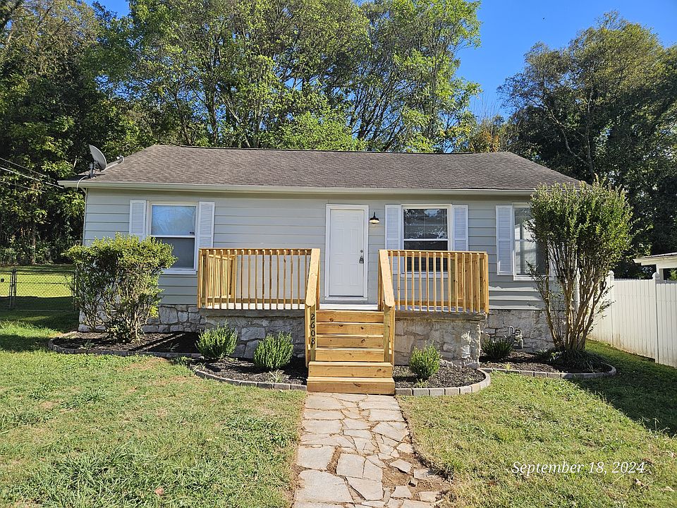 1st image of 2608 Belvedere Ave