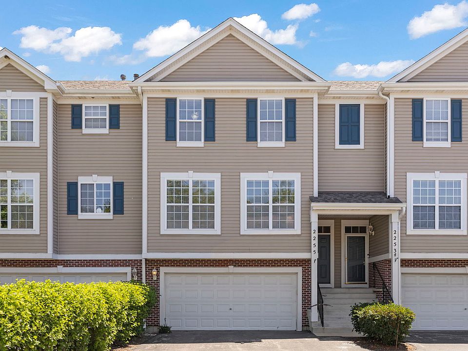 1st image of 2255 Hudson Cir #2255