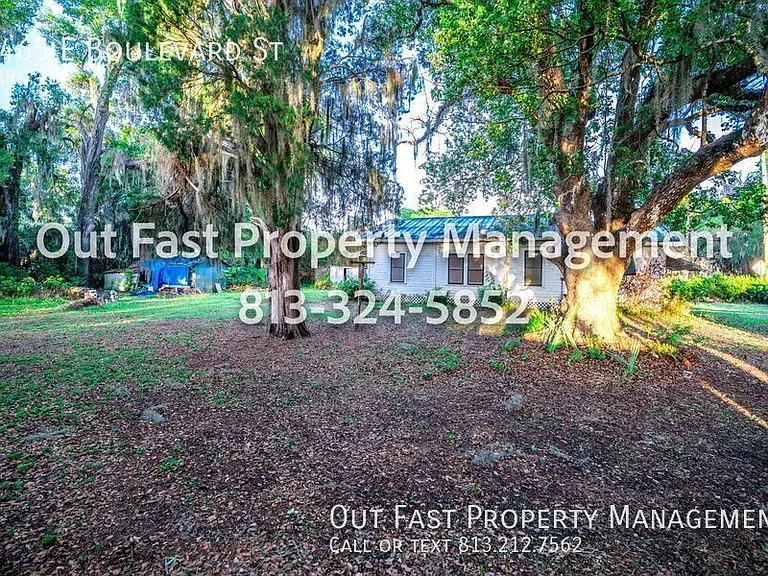 1465 E Boulevard St — Photo 45