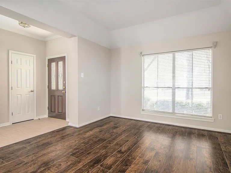 5231 Summerside Dr — Photo 4