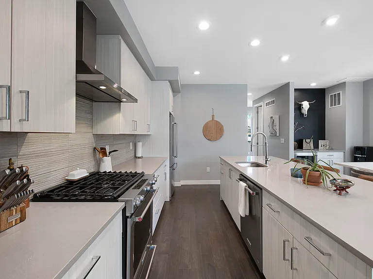 S Bannock St — Photo 14