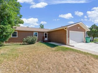810 Rosilee Ln, Rapid City, SD 57701