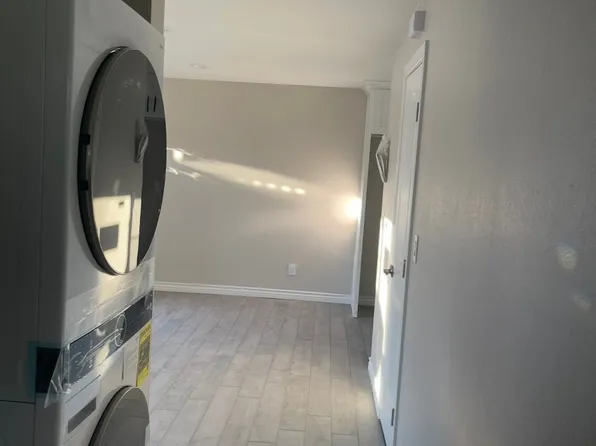 4552 E 53rd St #B, Maywood, CA 90270