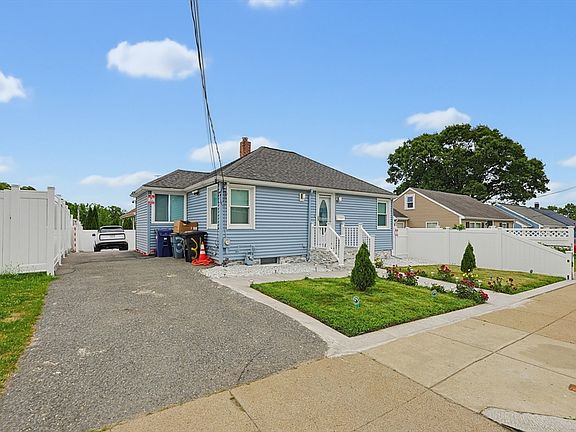 3rd image of 31 Hallron St