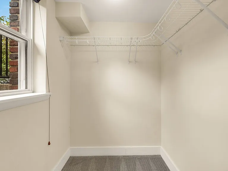 2201 2nd St NW #11 — Photo 7
