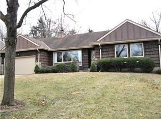 5315 W 64th Ter, Prairie Village, KS 66208
