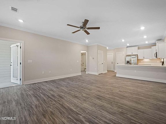5th image of 395 S Crow Creek Drive #1705