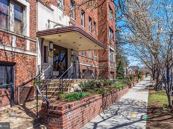 5th image of 1365 Kennedy St NW APT 208