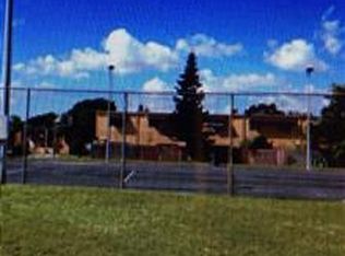 5763 Blueberry Ct, Lauderhill, FL 33313