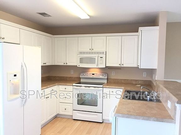 5th image of 1541 Pine Harbor Way