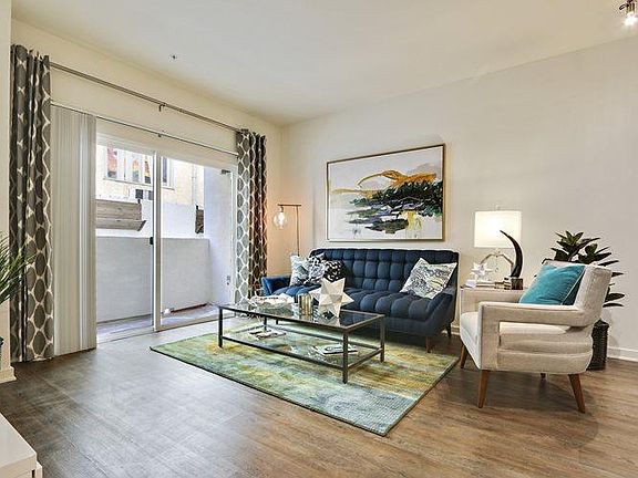 4th image of 1550 Gordon St #404