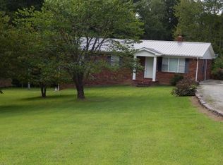 115 Highland Loop, Collinwood, TN 38450
