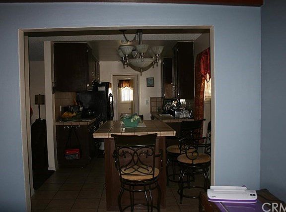 3rd image of 1044 W Benwood St