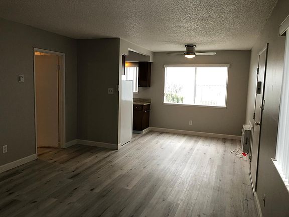 5th image of 1510 28th St APT 16