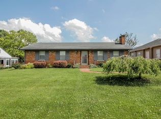 2008 Sunset Dr, Paris, KY 40361