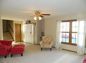 3rd image of 435 S Violet Ct