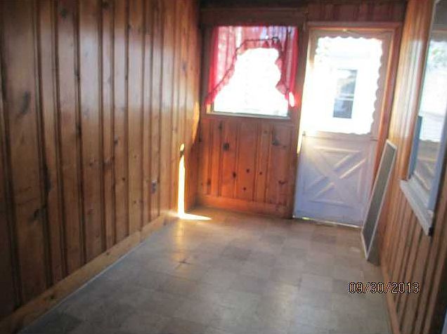 1st image of 89 Chandler Ave