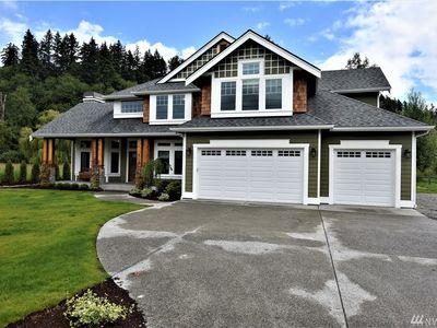 8202 NE 196th St, Redmond, WA, 98053