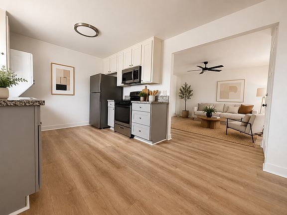 4th image of 4158 Pepper Dr