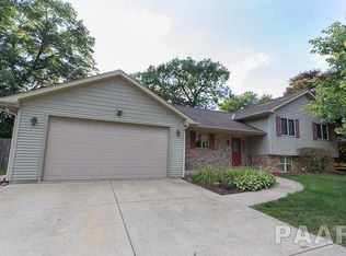 1201 N Schneblin Ln, Peoria, IL
