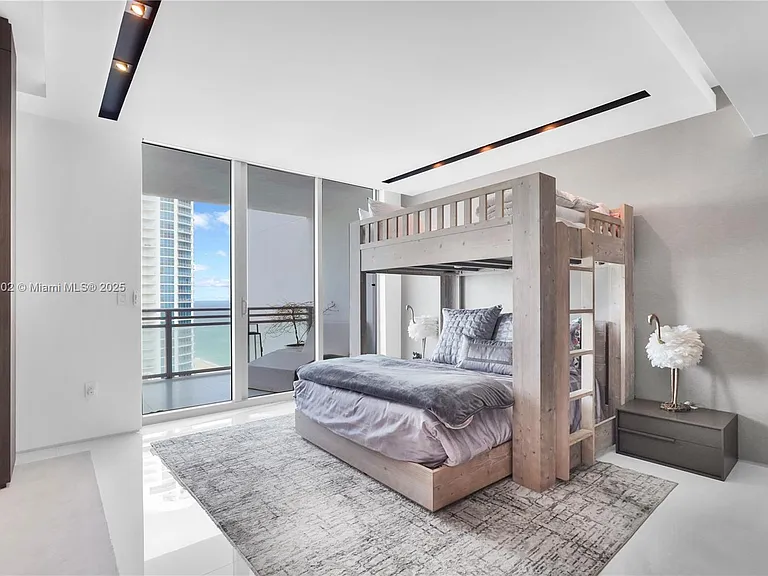 3535 S Ocean Dr #2104 — Photo 60