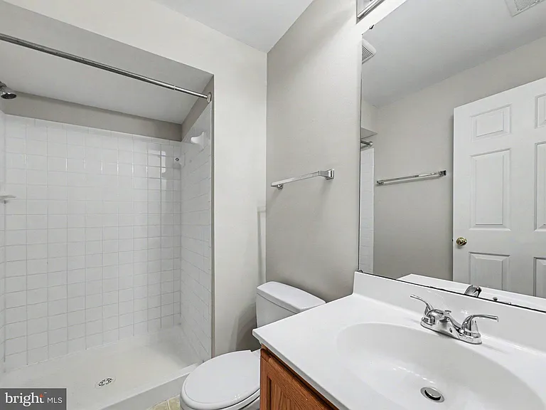 5641 Eppes Island Pl — Photo 15